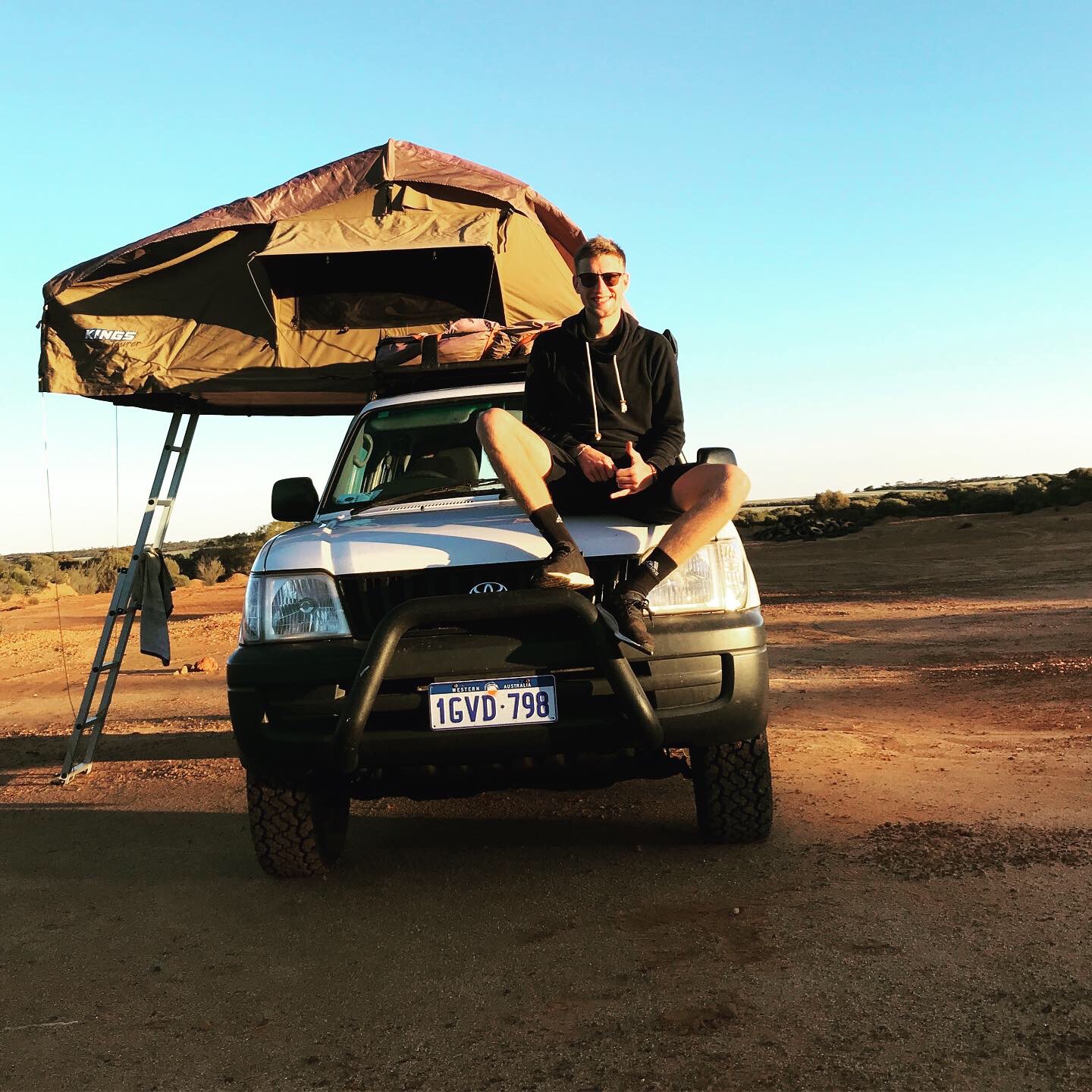 pic Tobi auf camper